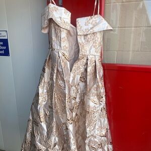 Nightway Womens Gold Formal Long Gown Dress